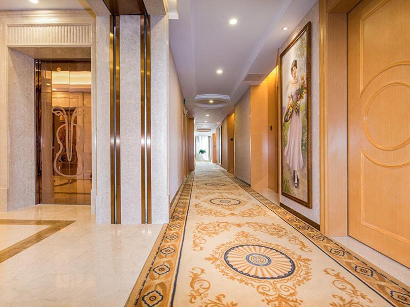 Vienna International Hotel Hunan Chenzhou Qingnian Avenue Экстерьер фото